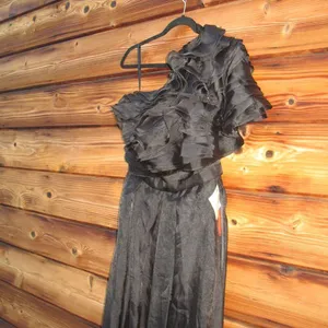 MAC DUGGAL Size 2 Black Ruffle Layered One Shoulder Gown Dress Maxi Formal thumbnail 9