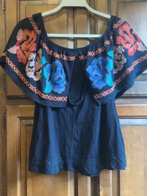Free People “ To the Left” Black off-the-shoulder peasant top Size Small thumbnail 4