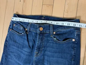 7 For All Mankind Dark Denim Ankle Gwenevere Jeans Size 28 thumbnail 4