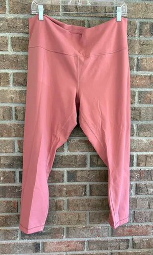 lululemon athletica Women's Dusty Rose Capri Leggings thumbnail 1