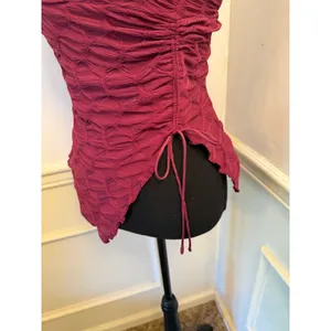 Silence + Noise Remy Textured Asymmetrical Tube Top Berry Maroon Y2K Side Tie thumbnail 2