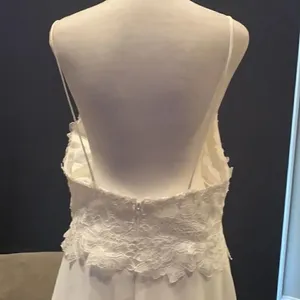 Women’s Elegant White Wedding Dress with Spaghetti Straps Size 12 NWOT thumbnail 5