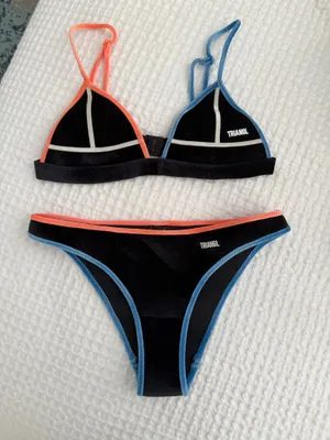 Triangl Bikini Set thumbnail 1