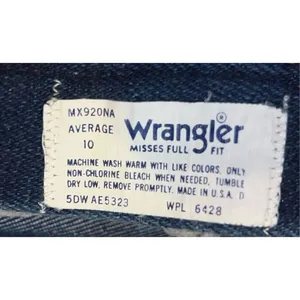 Wrangler Women’s Vintage 90s Misses Full Fit Jeans 10 thumbnail 4