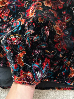 LOFT Black Multi Floral Velvet Ruffle Cap-Sleeve Blouse thumbnail 5