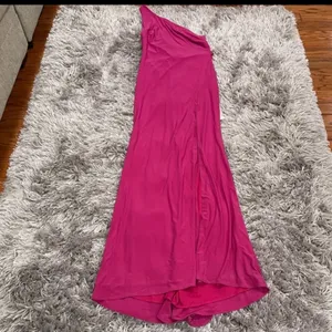 Mac Duggal 26512 Pink Back Drape Gown 6 FLAW thumbnail 2