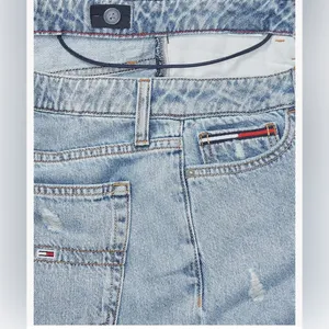 Tommy Hilfiger Casual Light Blue Ripped Jeans thumbnail 4