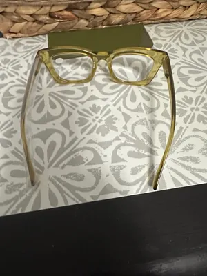 Green Translucent Reading Glasses thumbnail 4