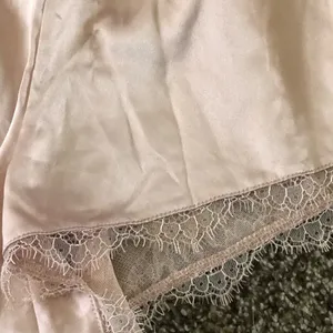 XL Sleep Shorts Victoria’s Secret Lace Silky Mauve New NWT thumbnail 7