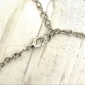 Turquoise and silver tone necklace thumbnail 6