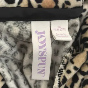 Joyspun leopard plus size pajama pant set woman size 2X 18W-20W long sleeve thumbnail 3