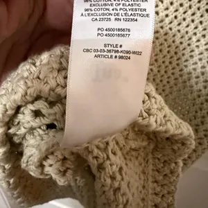 TNA‎ x ARITZIA dundas open knit sweater vest tan size large thumbnail 9