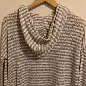 t/o Sweaters Hooded Lightweight Sweater Striped Nautical thumbnail 4