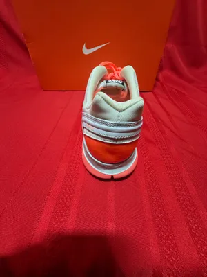 Nike Women’s Free 5.0 TR Fit 2 Athletic Training Shoes Size 8 thumbnail 4