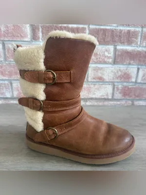 UGG Becket Tall Shearling Boots Winter Women’s 6 Chestnut Leather Buckle Snow thumbnail 4