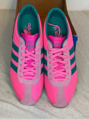 Adidas Tokyo Women’s Sneakers Size 7.5 Lucid Pink Power Green IH3998 NWT thumbnail 1