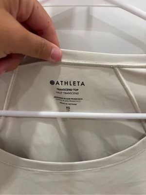 Athleta Transcend Long Sleeve Size XS thumbnail 3