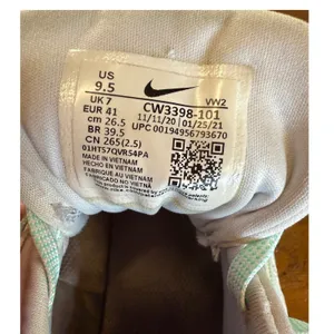 Nike Air Max Bella‎ TR 4 White Green Glow Womens 9.5 thumbnail 6