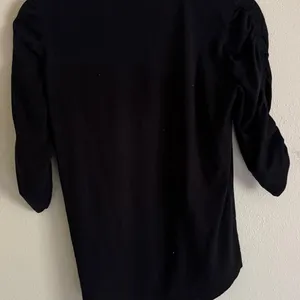 Veronica Beard Waldorf Ruched Sleeve T-Shirt Black Pima Cotton Size Small thumbnail 5