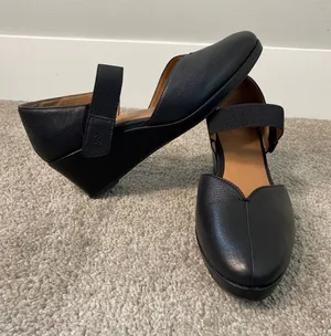 New Gentle Souls Rosemary Wedge Pump Leather Size 7.5 thumbnail 1