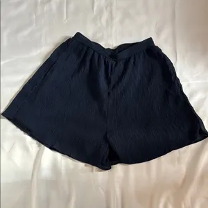 Two-Piece Set Navy Blue Women Size Medium NWOT thumbnail 3