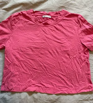 Zara Hot Pink Crewneck Short Sleeve Tee thumbnail 1