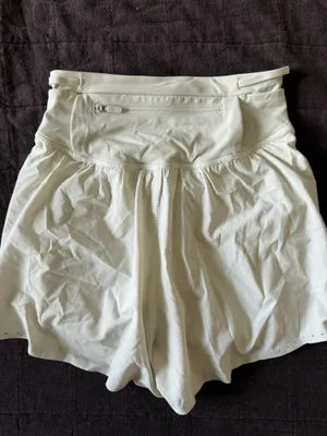 Lululemon Shorts thumbnail 2