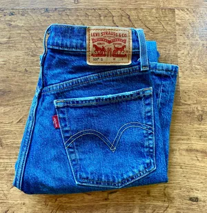 Levi's 501 Button Fly High-Rise Skinny Jeans thumbnail 3