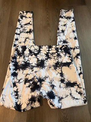 Lululemon Tie-Dye full length leggings 31” thumbnail 1