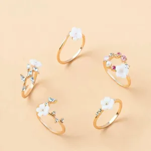 5 piece flower rings thumbnail 3