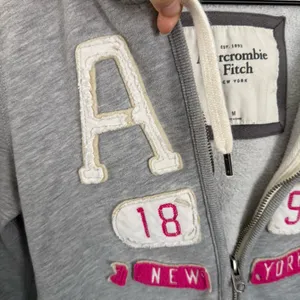 Abercrombie & Fitch Medium Full Zip Hoodie Classic Y2K 2000s Logo‎ Grey thumbnail 3