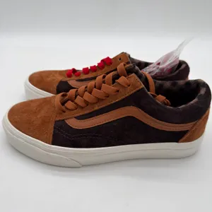 Vans Old Skool Pig Suede Skater Casual Iconic Sneakers Brown NWOB 7 thumbnail 6