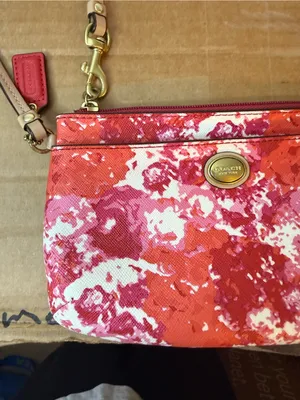 Coach Peyton Floral Paint Abstract Wristlet thumbnail 7