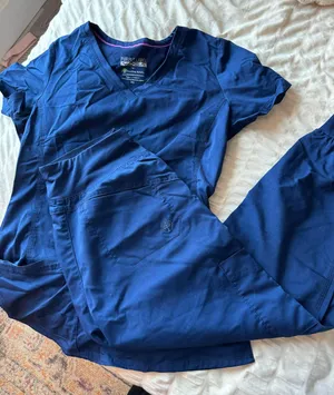 Purple Label Yoga Scrubs Set thumbnail 1