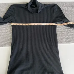 Vintage 90s J. Crew Black Ribbed Mockneck Long Sleeve Top Size Medium thumbnail 6
