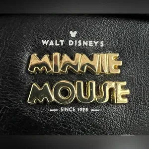 Disney Bioworld | Minnie Mouse cosmetic bag thumbnail 4