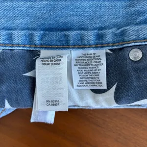 Lucky Brand The Cut Off Shorts 6 28 Floral Embroidered Denim Boho Summer Fairy thumbnail 14