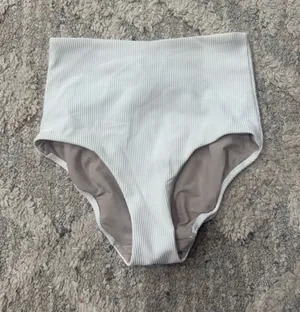 Lululemon High-Rise swim bottoms thumbnail 1