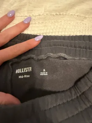 Hollister Sweat pants thumbnail 2