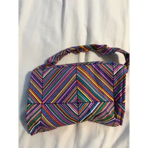 Glowgirl‎ Fibers Colorful 4" Coupon Organizer Bag thumbnail 3