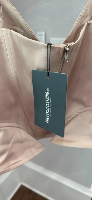 Pretty Little Thing Top thumbnail 3