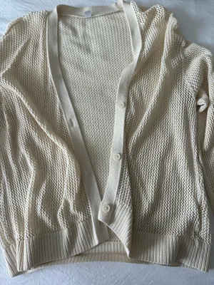 Uniqlo cardigan thumbnail 3