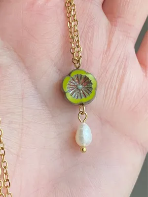 Handmade quality Czech glass flower bead & pear fairy boho retro style necklace🌿✨ thumbnail 2