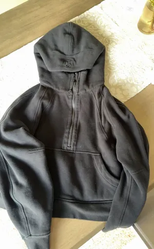 Lululemon Scuba Half-Zip thumbnail 1