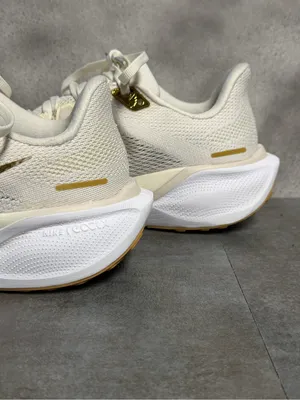 Nike Air Zoom Pegasus 41 Women's Running Shoes Light Pumice Metallic Gold Size 9 thumbnail 12