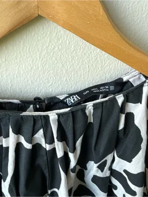 Zara Black White Animal Print Smocked Blouse thumbnail 3