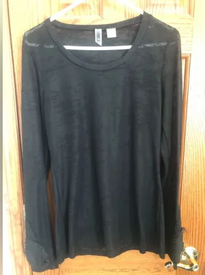 BKE Sheer Black Long Sleeve 3D embellishment sleeve Size XL thumbnail 1