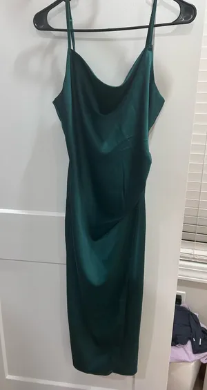 Emerald Green Lulus Dress Midi thumbnail 3