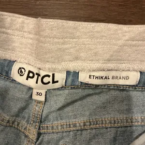 PTCL Ethikal Brand Wide Leg Baggy Jeans Light Wash Double Waistband Size 30 thumbnail 5
