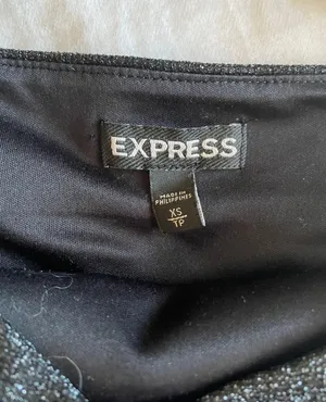 Express Going Out Top thumbnail 2